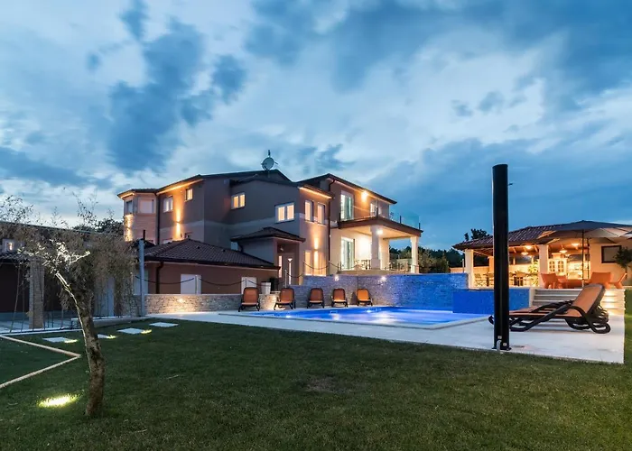 Superb Maxima With Private Pool, Sauna, Jacuzzi, Playground For Up To 18 Persons, Extra Pool Heating Available Villa *