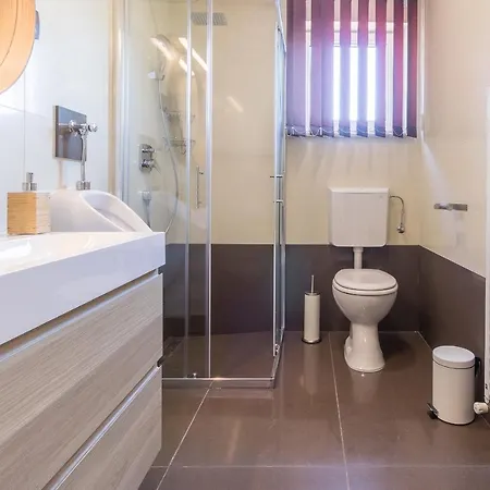 Villa Maxima: Luxurious Retreat With Private Pool And Wellness Amenities Valtura