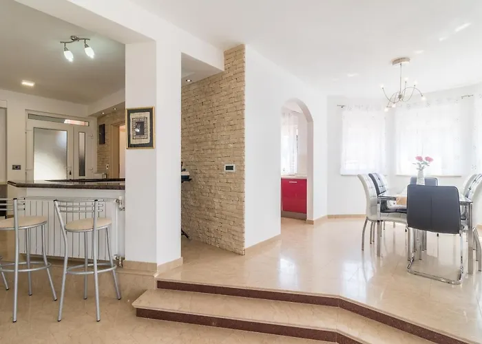 Superb Maxima With Private Pool, Sauna, Jacuzzi, Playground For Up To 18 Persons, Extra Pool Heating Available *